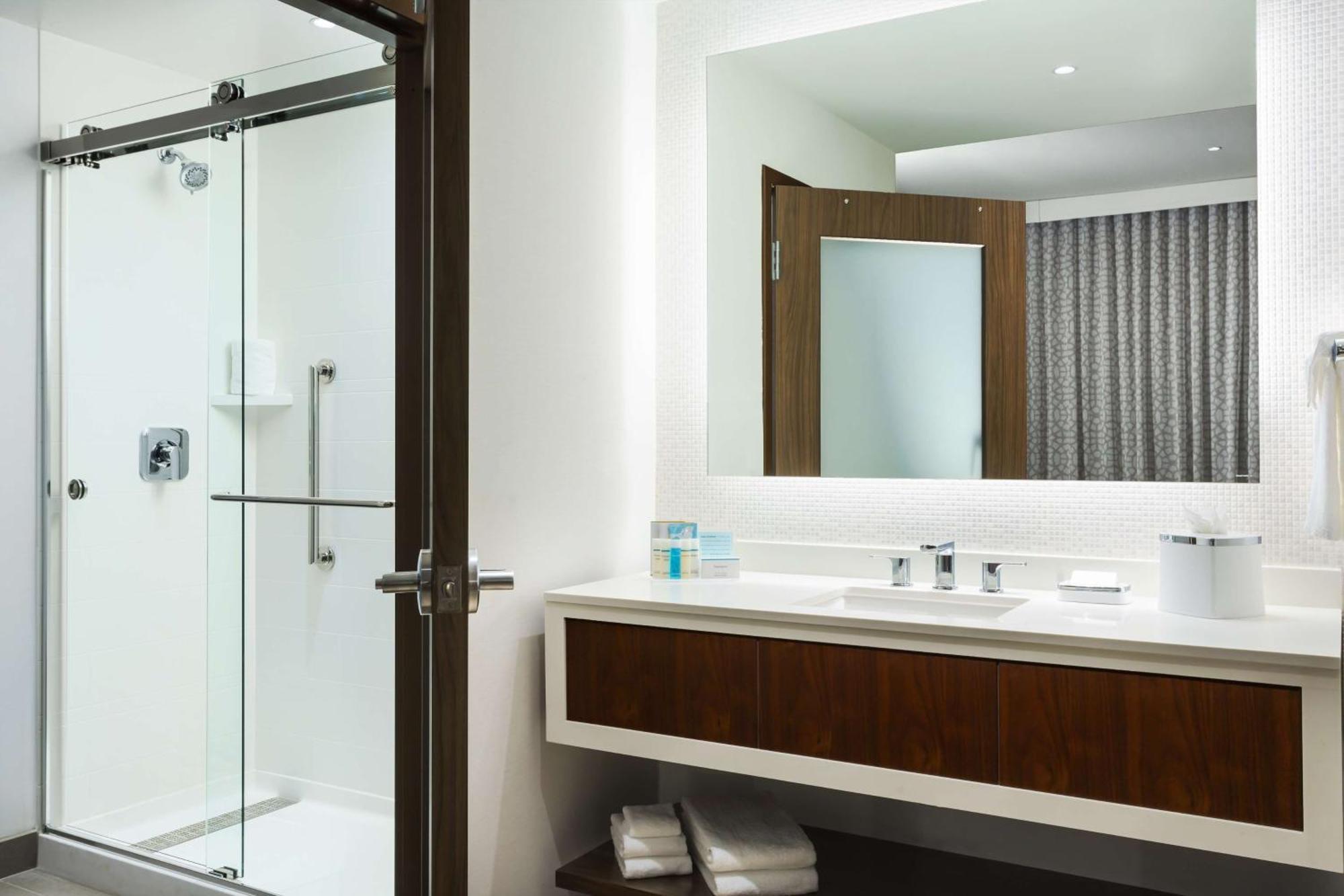 Hampton Inn & Suites סנטה מוניקה מראה חיצוני תמונה